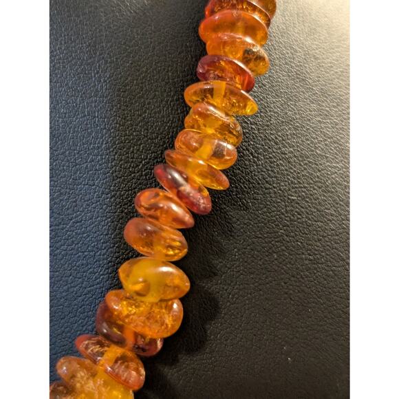 Vintage Graduated Amber Nugget Chip 19" Necklace w/ Barrel Clasp - Picture 6 of 11